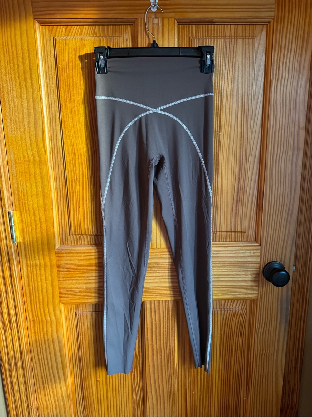 Aerie Offline Brown Active Leggings with Contrast Stitching